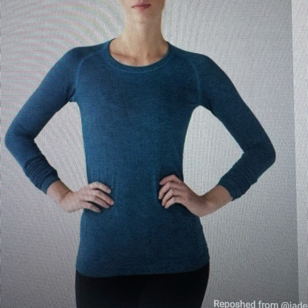 Lululemon Teal Top